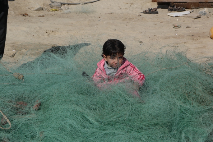 This photo to me symbolises the situation of the Palestinian residents of the Gaza Strip, trapped in a net of collective punishment.